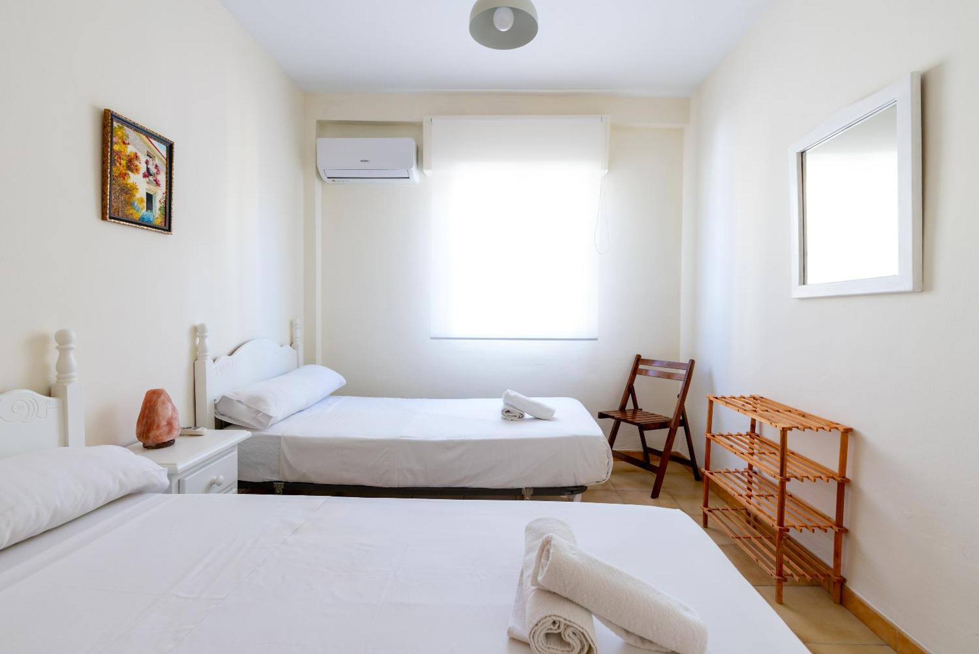 Apartamento Familiar Maria Auxiliadora Seville Ngoại thất bức ảnh